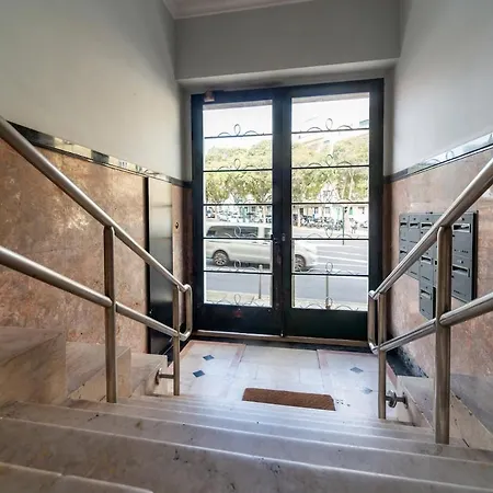 Marques Pombal Beautiful * リスボン