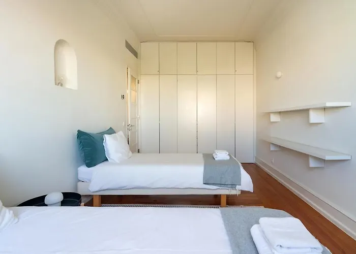 Marques Pombal Beautiful *